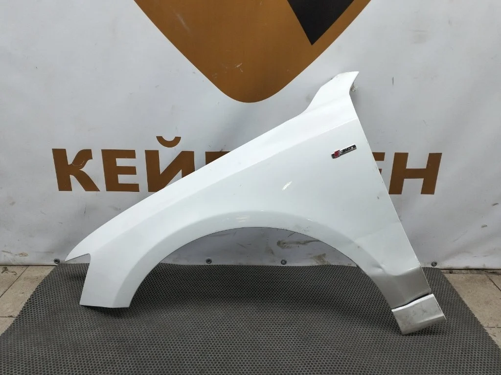 Крыло Audi Q5 2013 8R