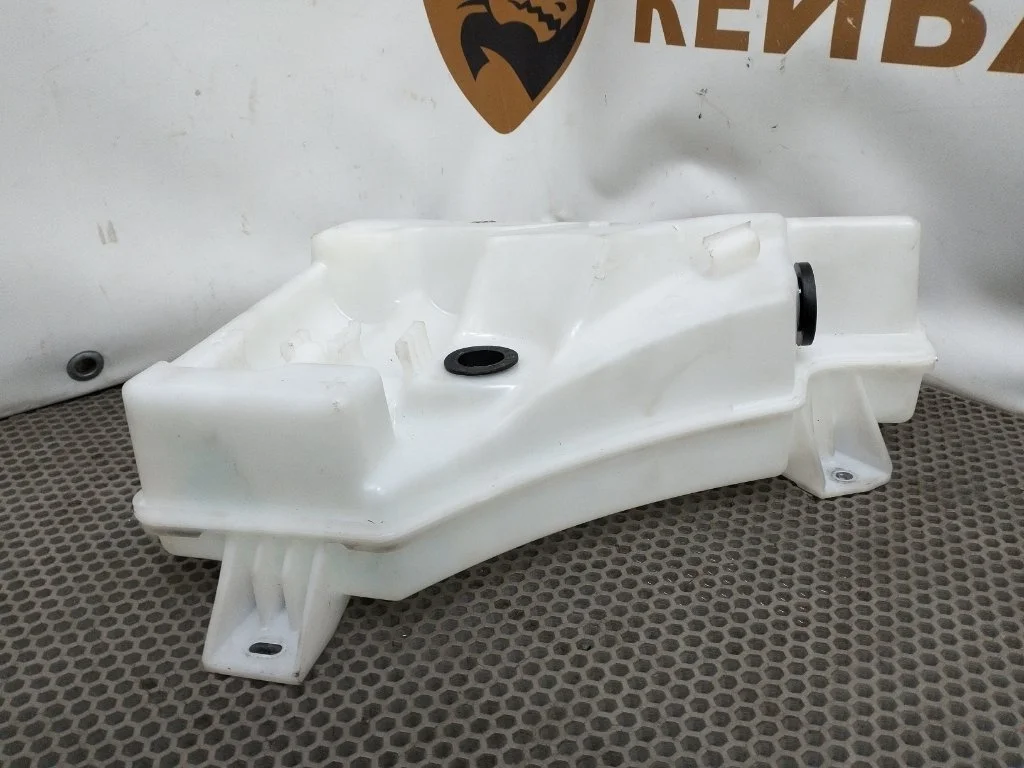 Бачок стеклоомывателя Volkswagen Touareg 2011 7P