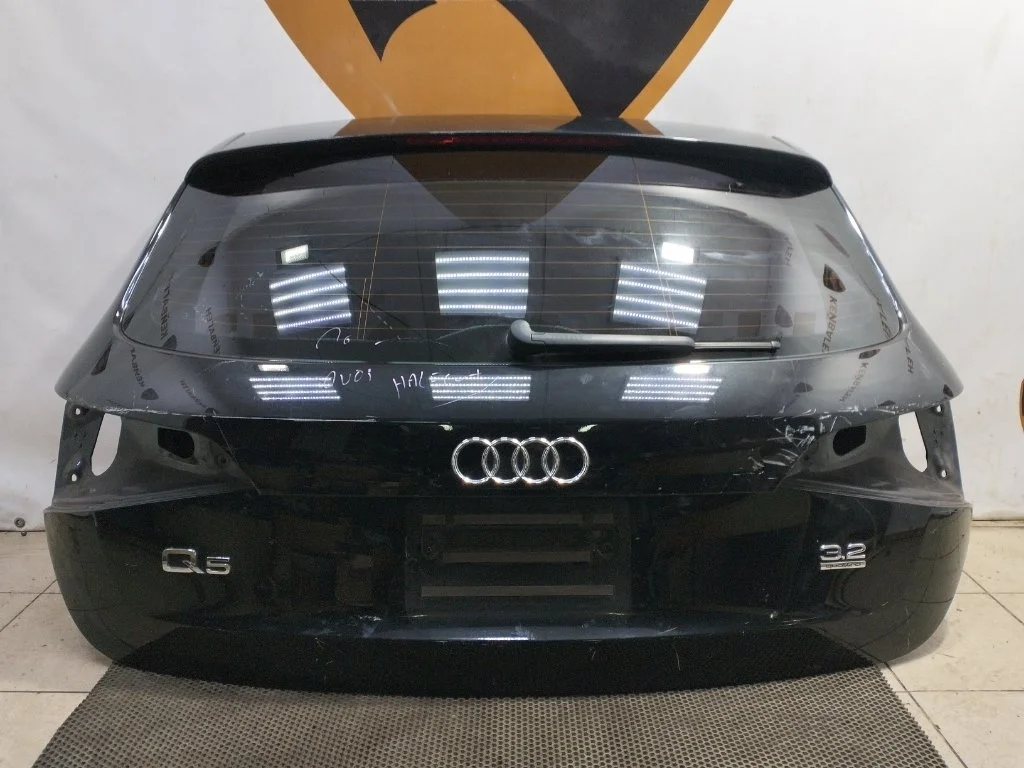 Крышка багажника Audi Q5 2009 8R