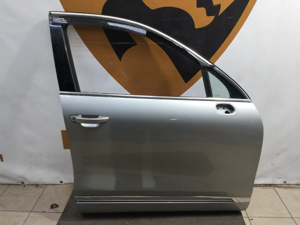 Дверь Volkswagen Touareg 2011 7P