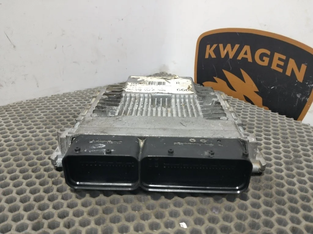 Блок управления двигателем Audi A6 2009 C6