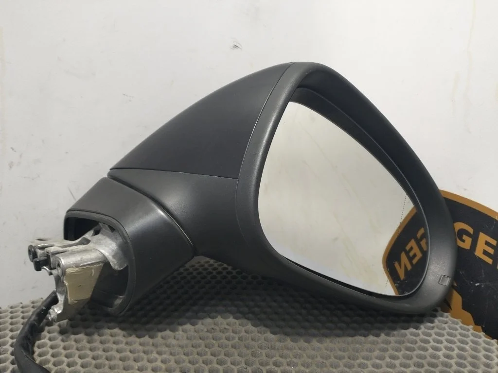 Зеркало Volkswagen Touareg 2011 7P