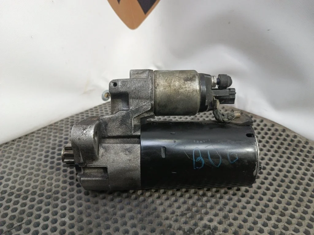 Стартер Audi Q7 4L