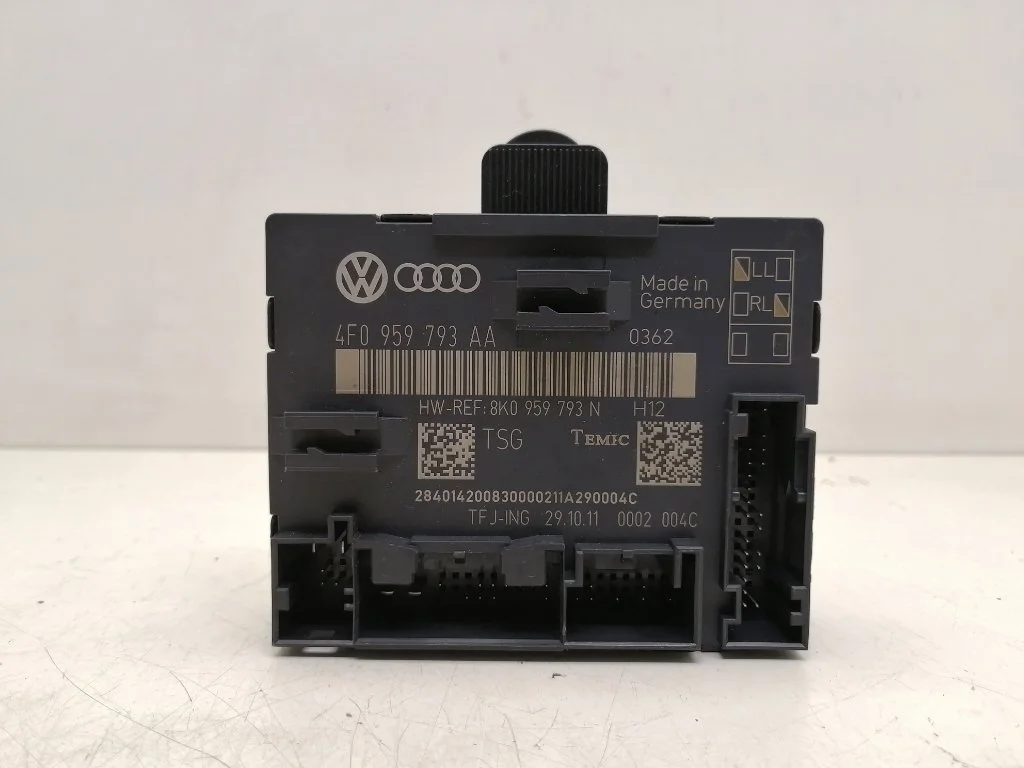 Блок управления двери Audi A6 2011 С6