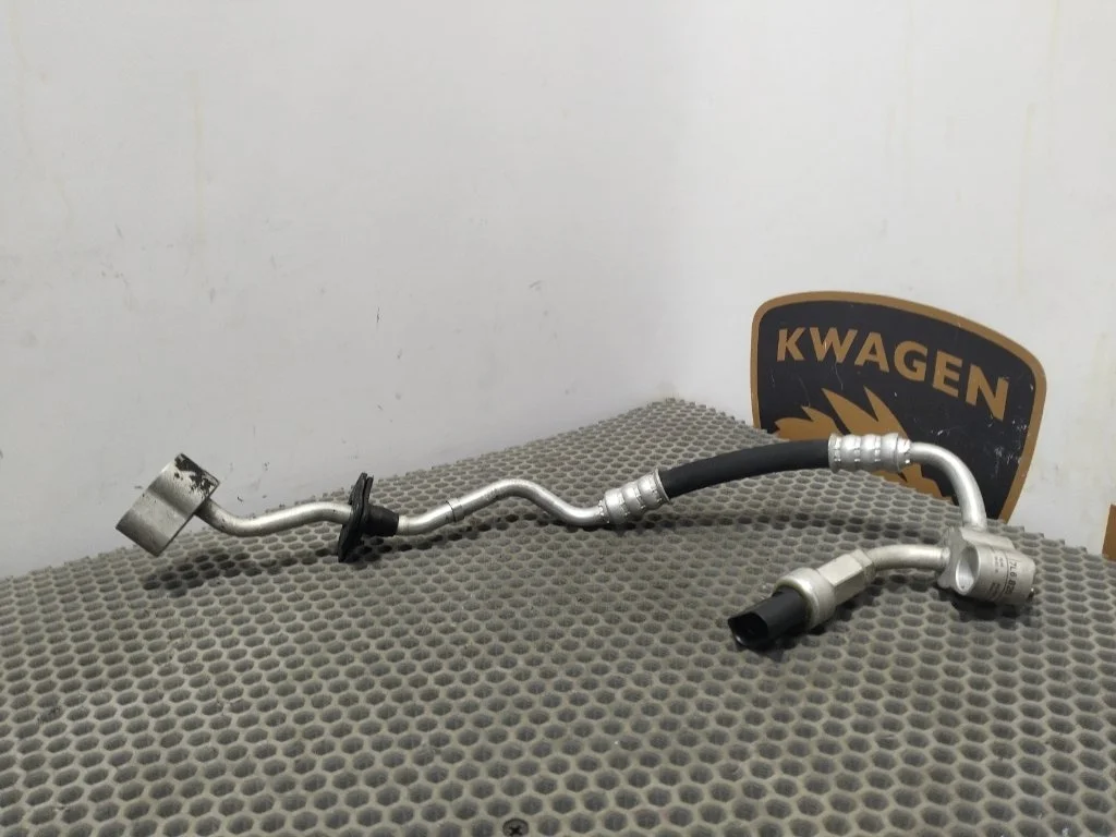 Трубка кондиционера Audi Q7 2015 4L