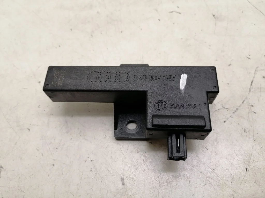 Антенна Audi A6 2012 C7