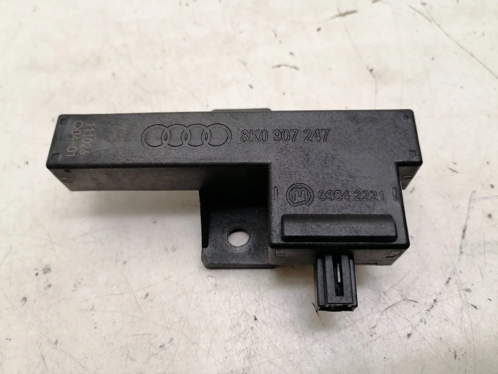 Антенна Audi A6 2012 C7