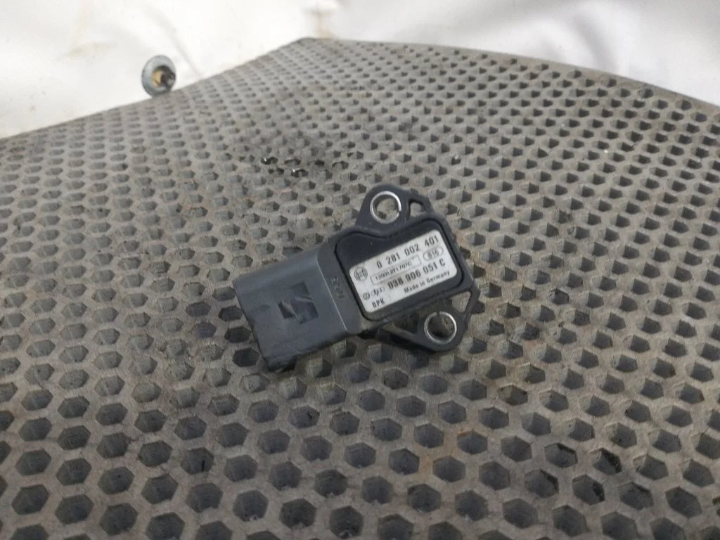 Датчик абсолютного давления Volkswagen Touran 2012