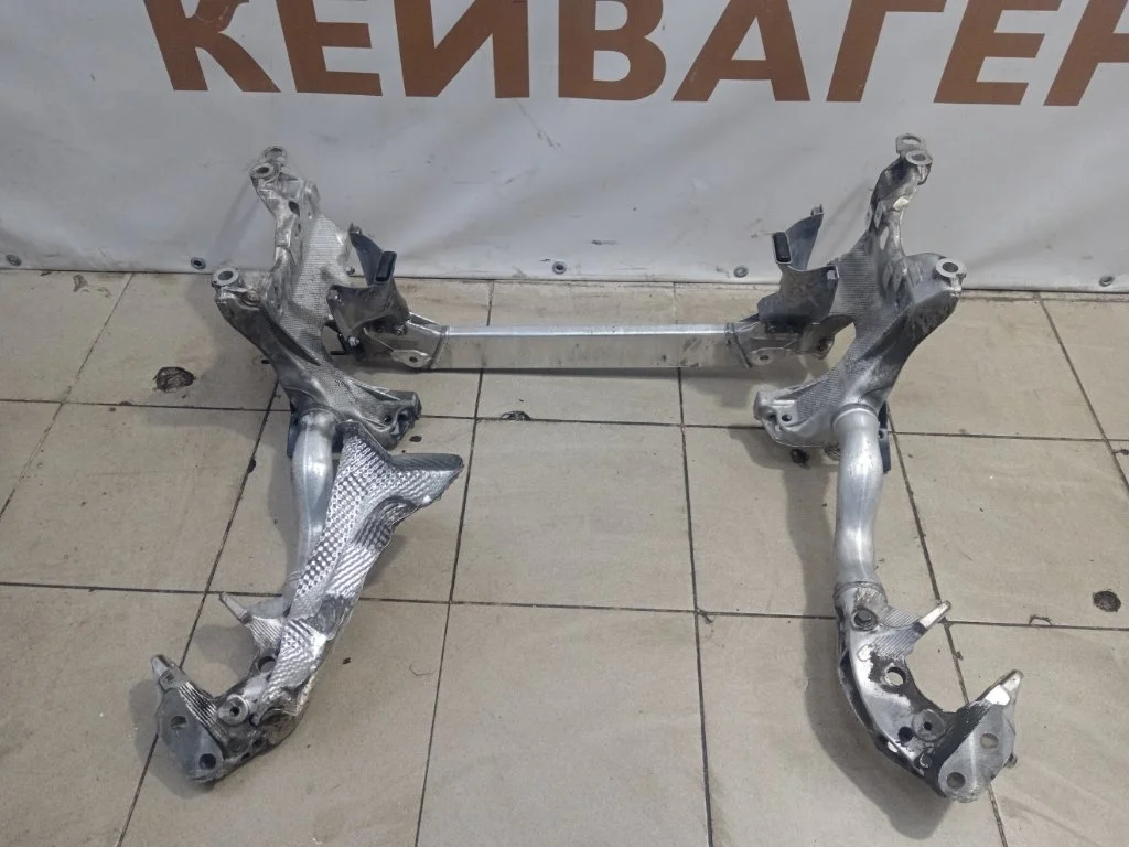 Балка подвески Audi Q5 2009 8R