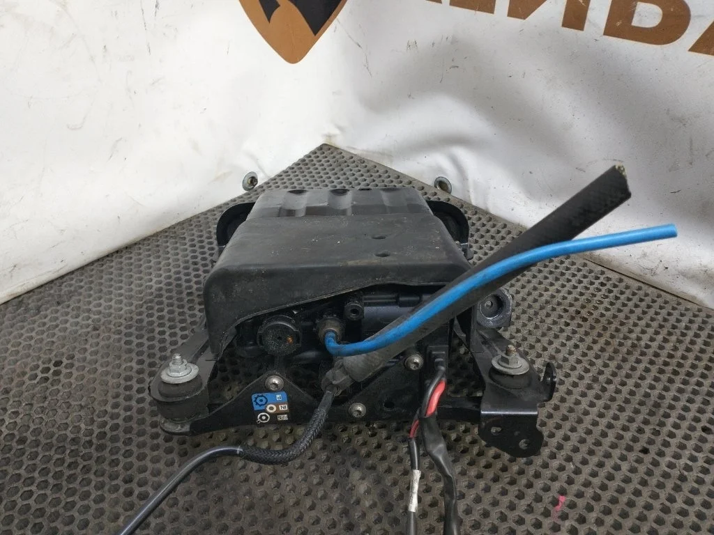 Компрессор пневмоподвески Porsche Panamera 2014 970