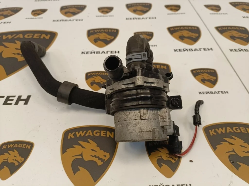 Дополнительный насос Audi a7 2012 4g