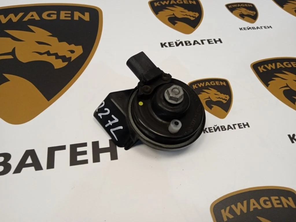 Звуковой сигнал Audi Q7 2010 4L