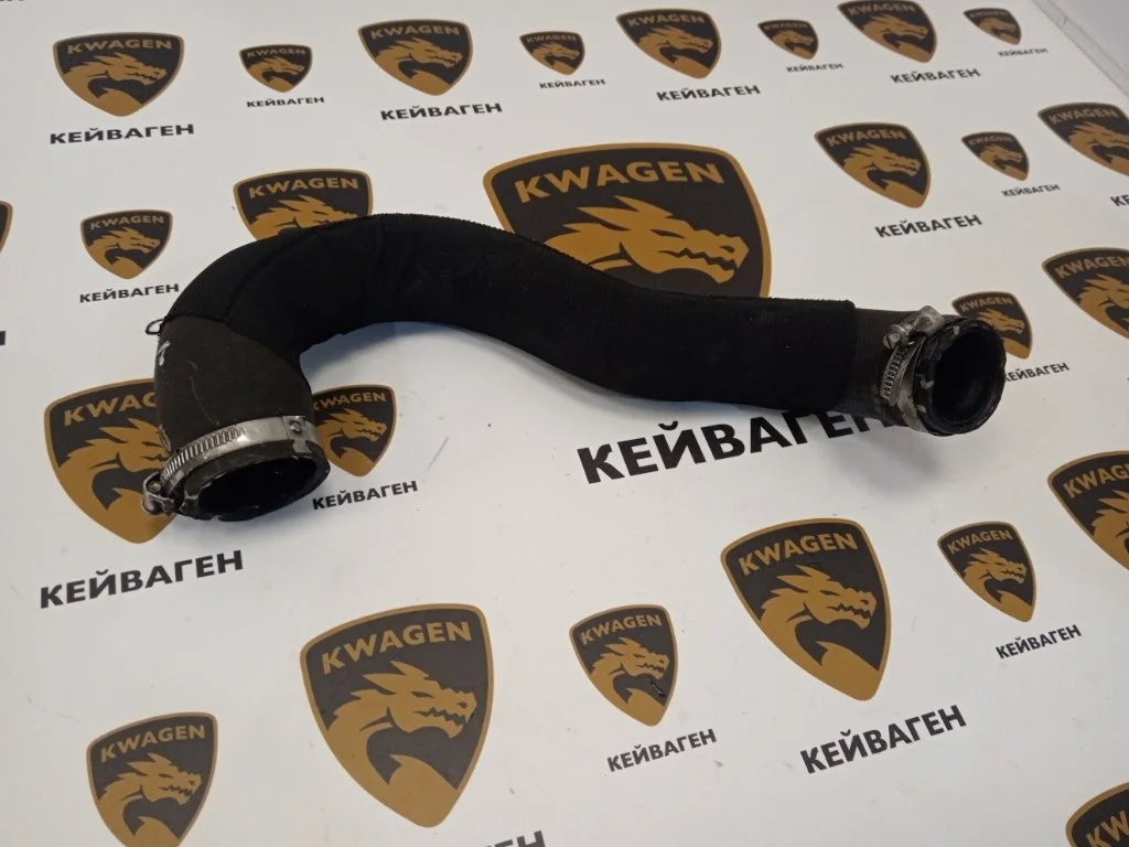 Патрубок интеркулера Audi Q5 2011 8R