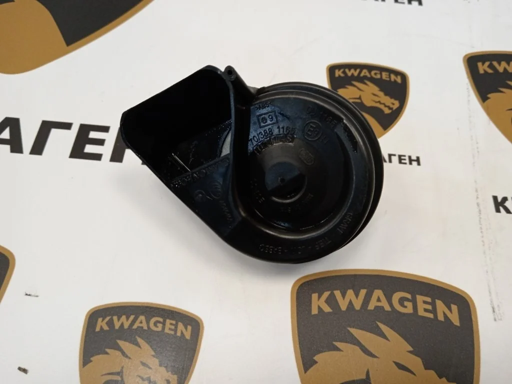 Звуковой сигнал Audi A8 2011 D4