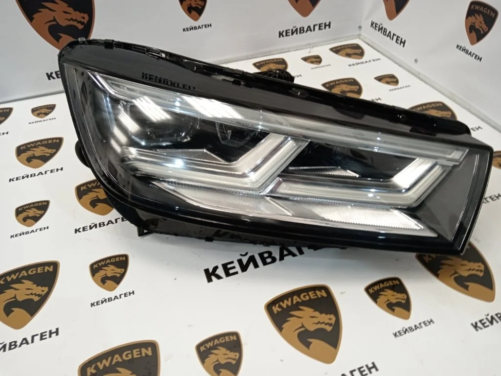 Фара ксеноновая Audi Q5 2017 FY