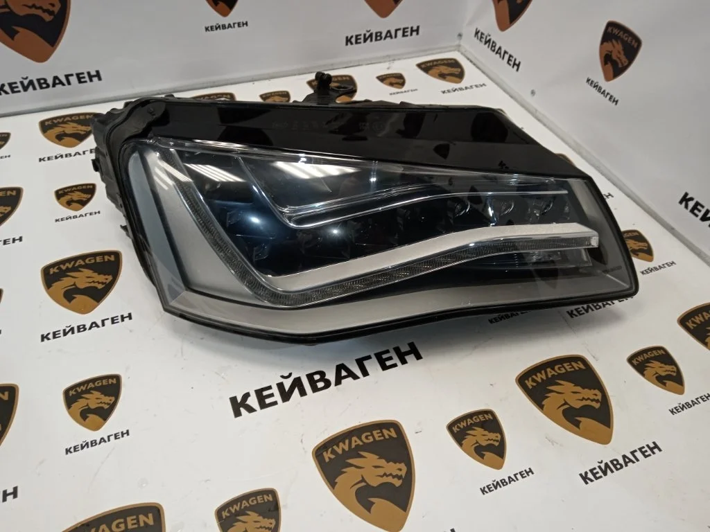 Фара Audi A8 2011 D4