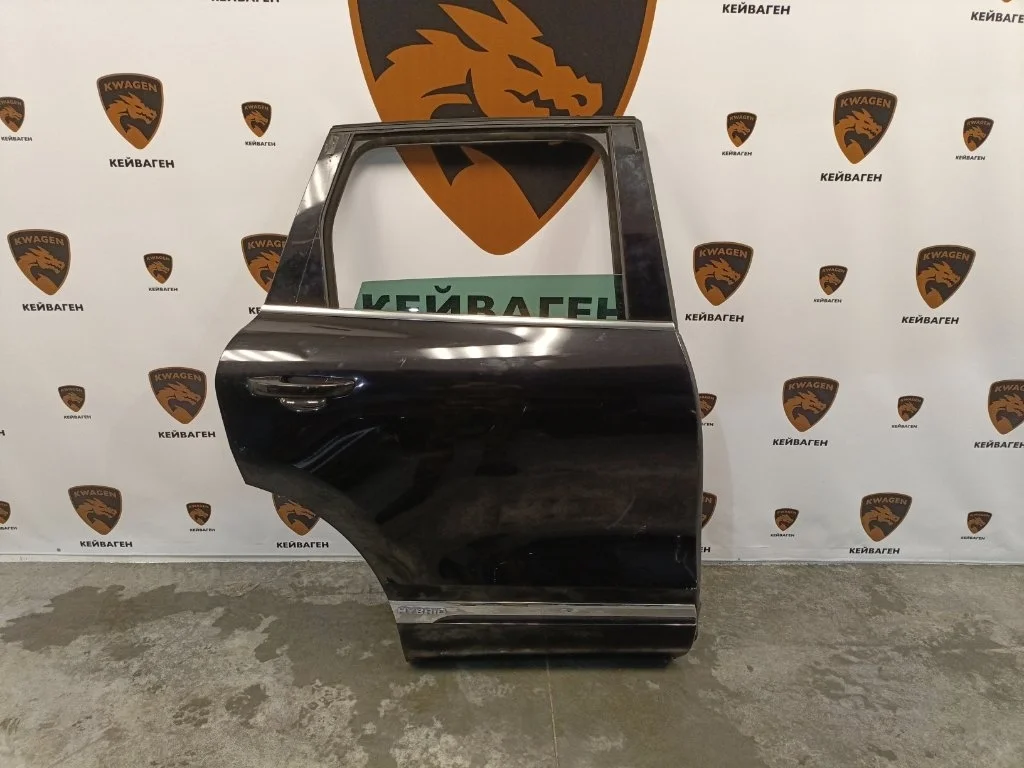 Дверь Volkswagen Touareg 2011 7P