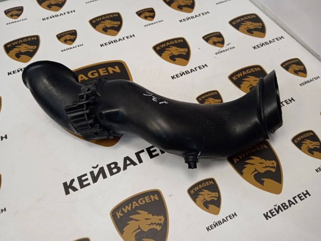 Воздуховод Volkswagen Touareg 2011 7P