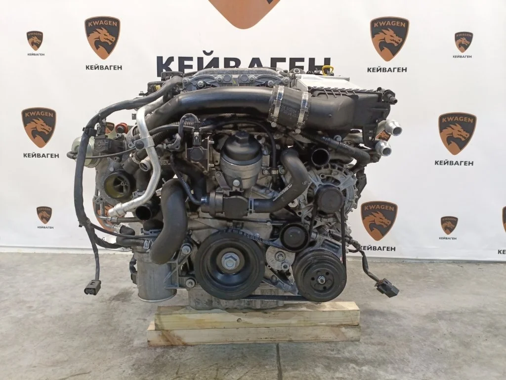Двигатель Mercedes-Benz -class 2014 W205
