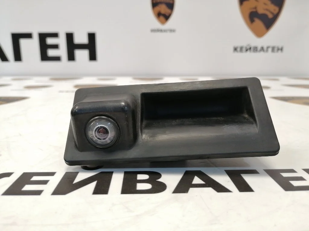 Ручка двери багажника Volkswagen Touareg 2011 7P