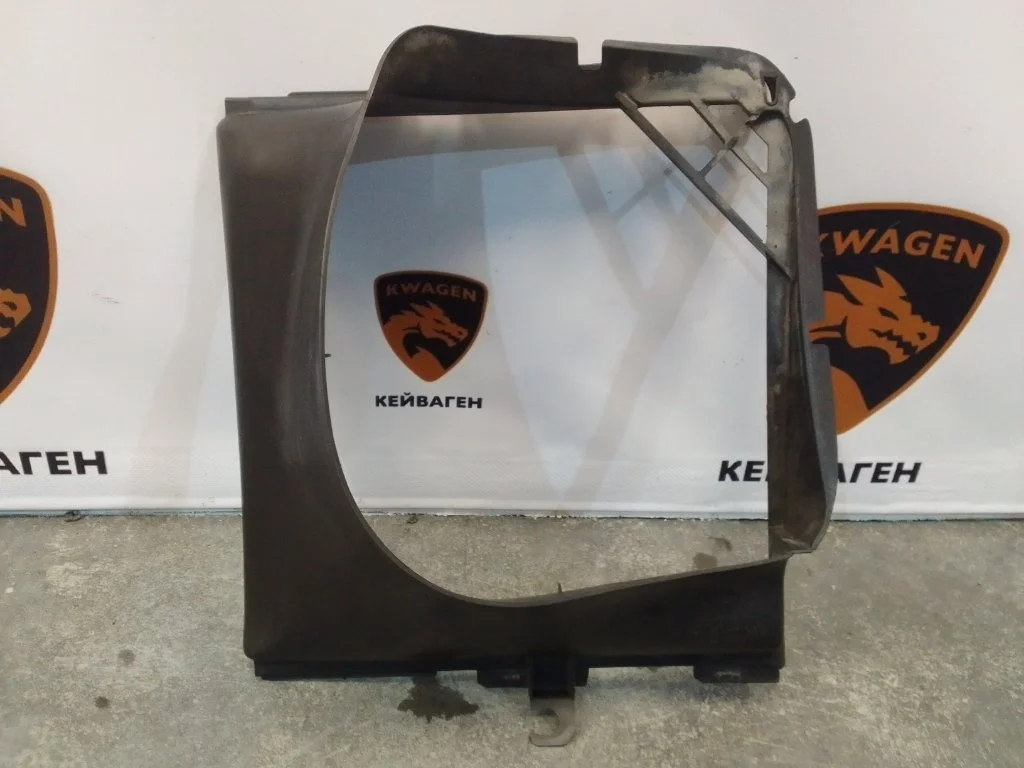 Диффузор радиатора Volkswagen Touareg 2013 7P