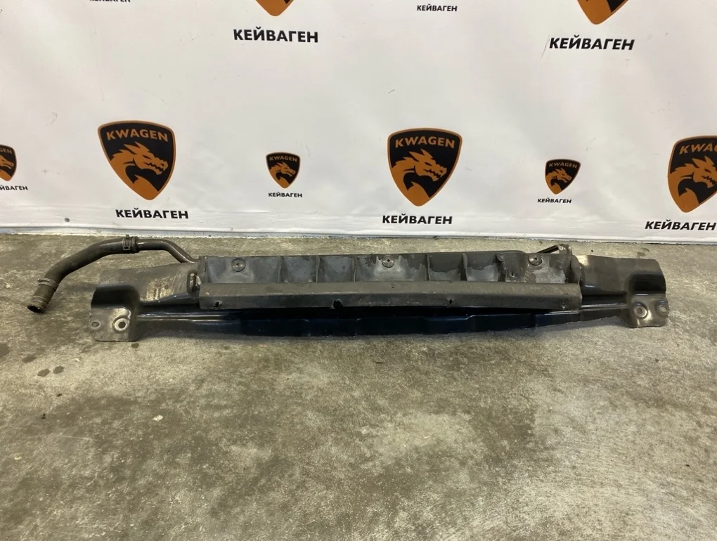 Крепление радиатора Volkswagen Touareg 2014 7P