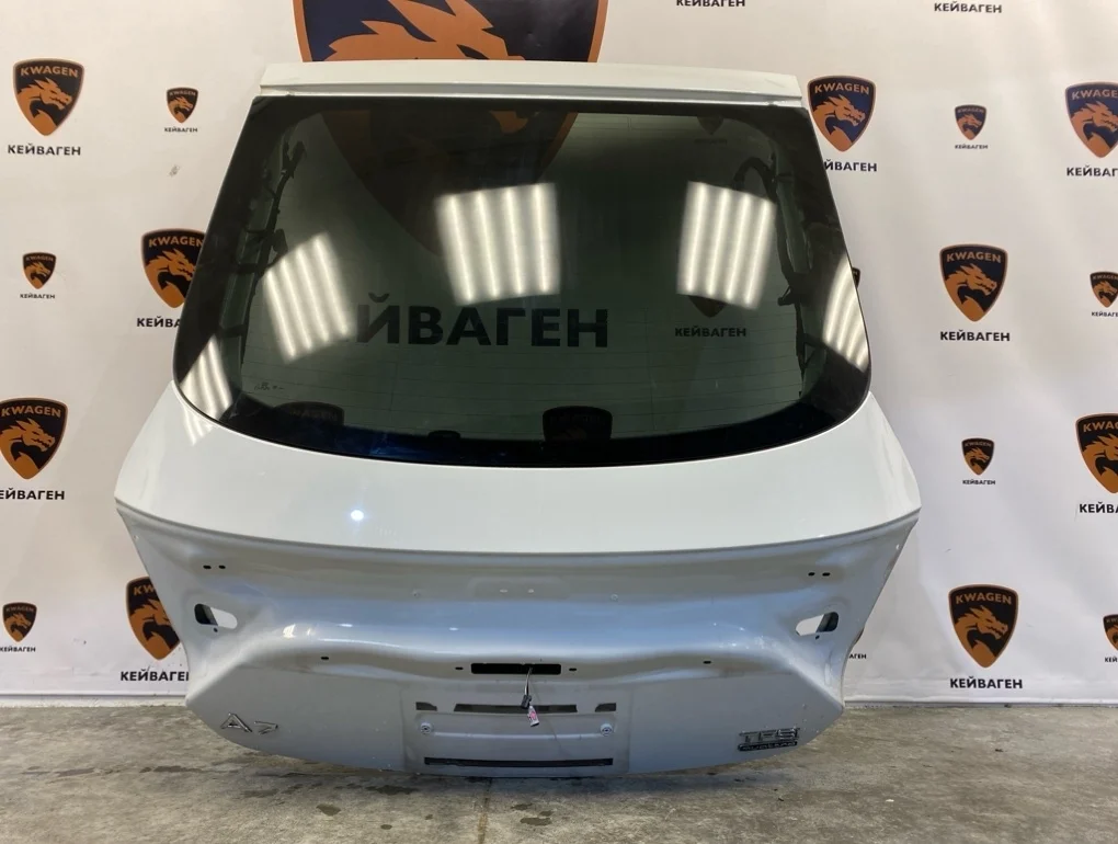 Крышка багажника Audi A7 2016