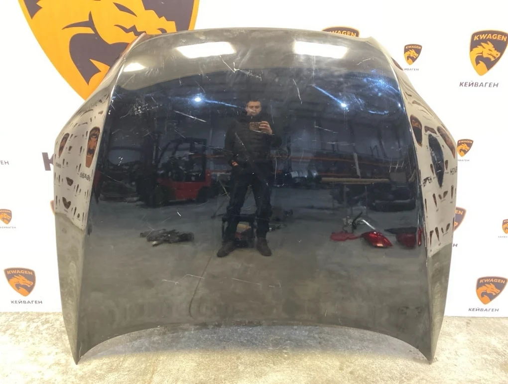 Капот Audi Q7 2011 4L