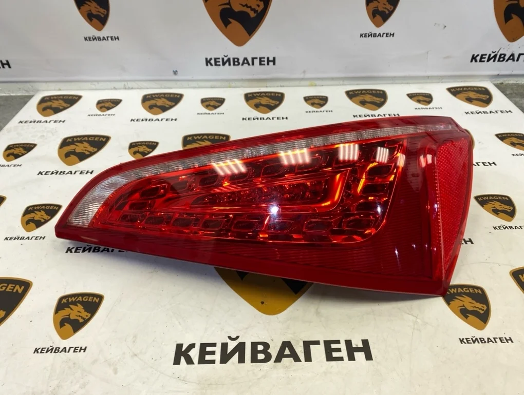 Фонарь задний Audi Q5 2011