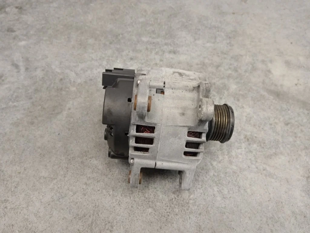 Генератор Volkswagen Passat 2010 B6