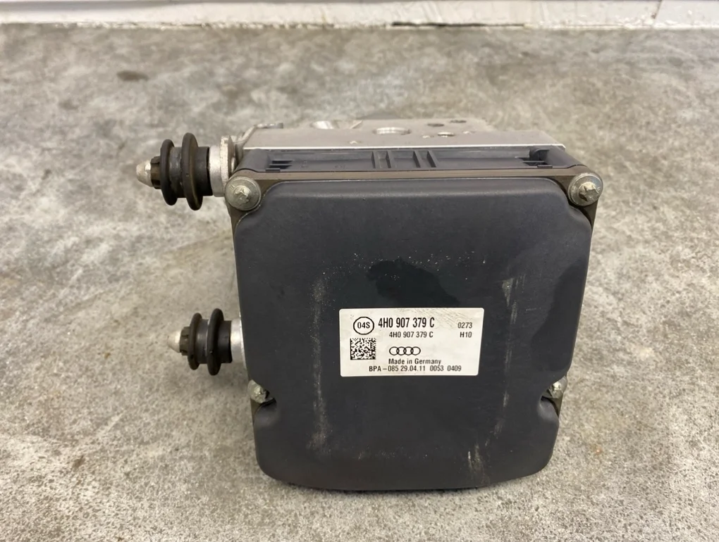 Блок abs Audi A8 2011 D4