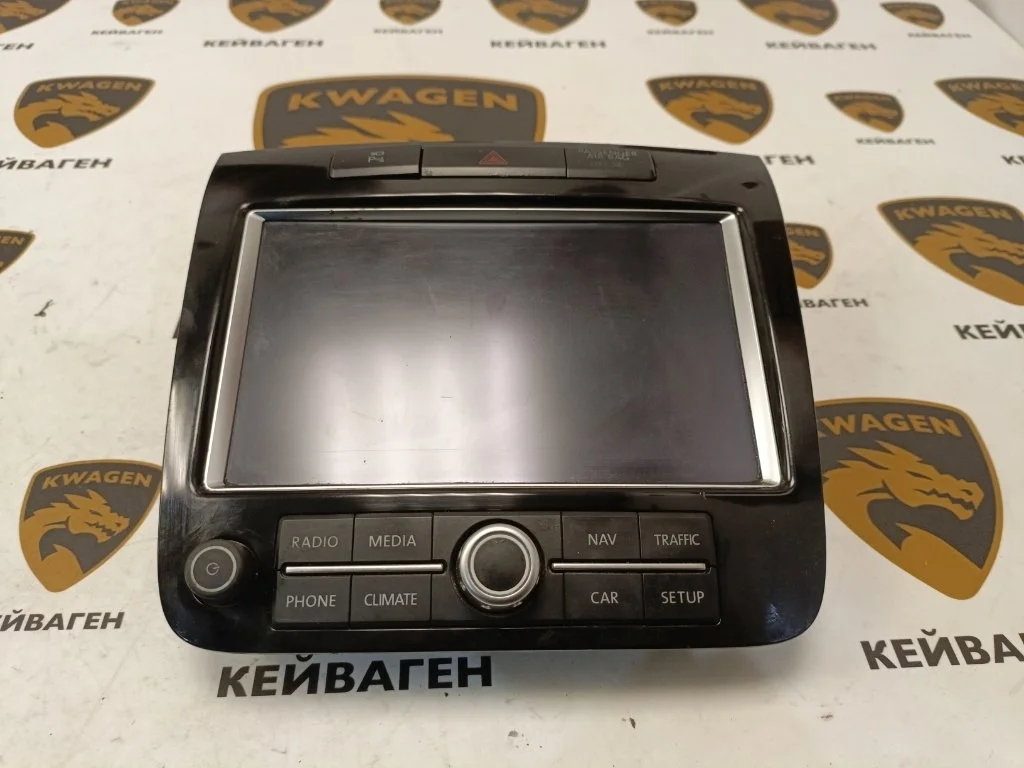 Дисплей Volkswagen Touareg 2011 7P