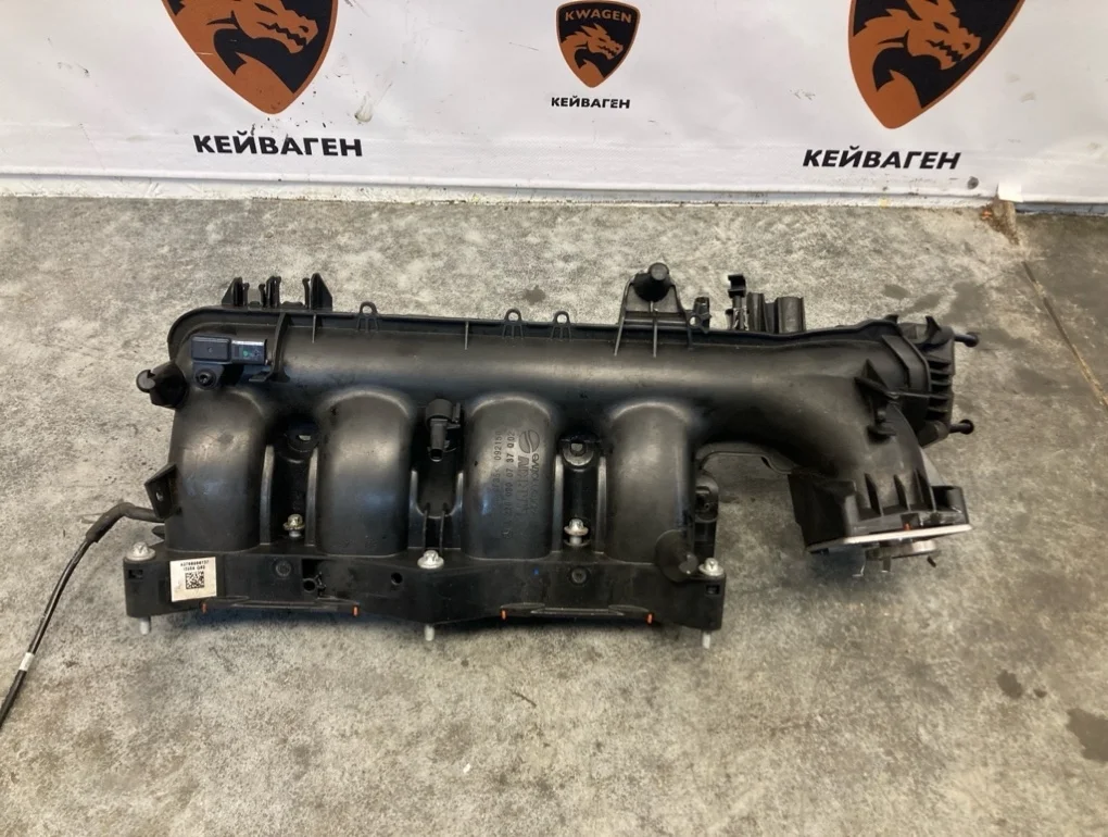 Коллектор впускной Mercedes-Benz -Class 2013 W212