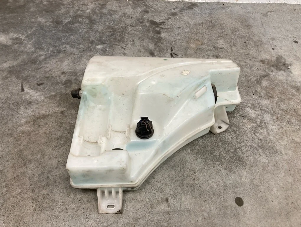 Бачок стеклоомывателя Volkswagen Touareg 2013 7P