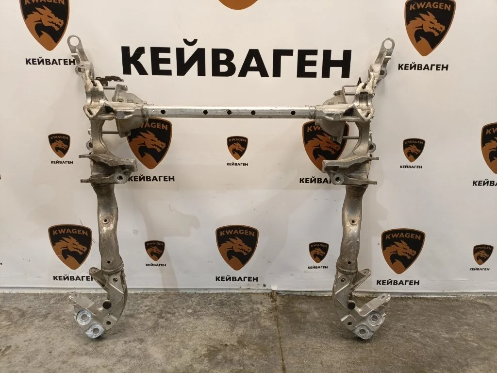 Балка подвески Audi Q5 2013 8R