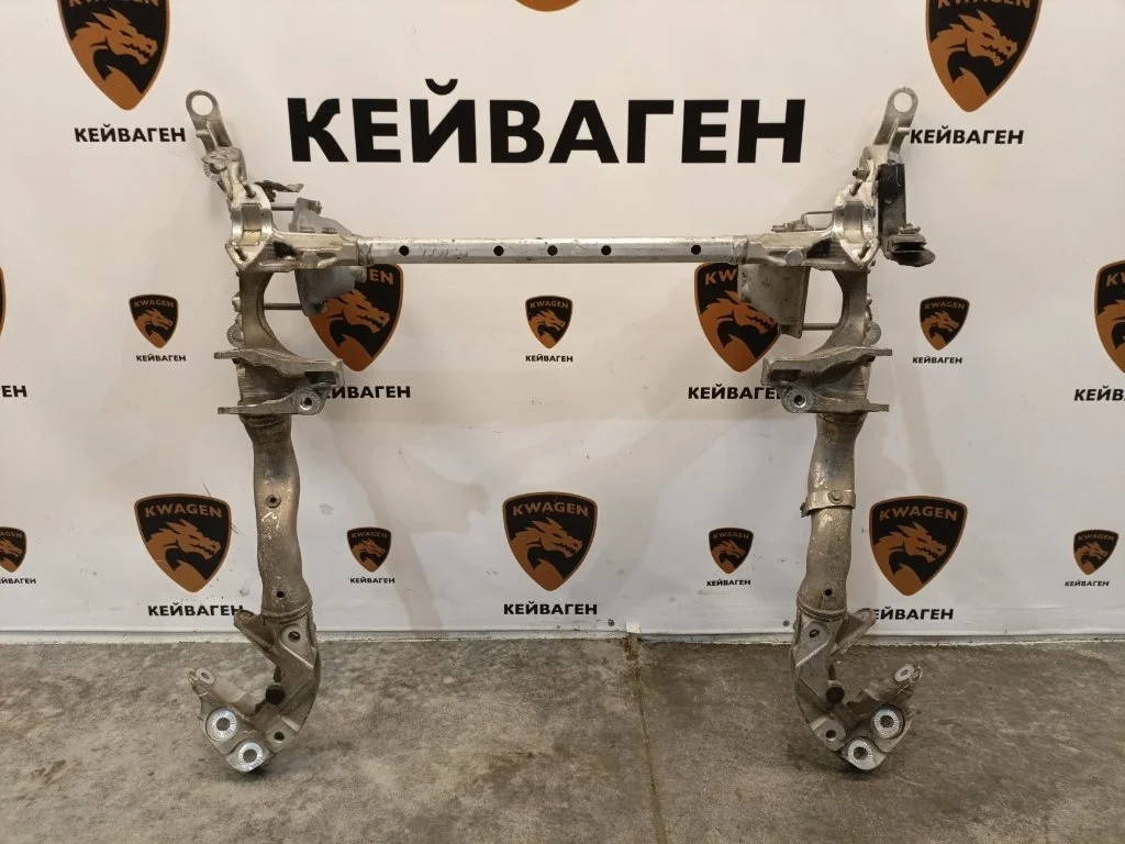 Балка подвески Audi Q5 2013 8R