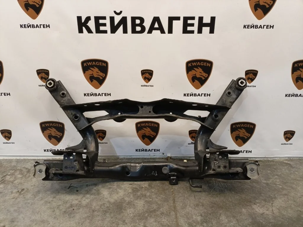 Балка подвески Audi Q3 2015 8U