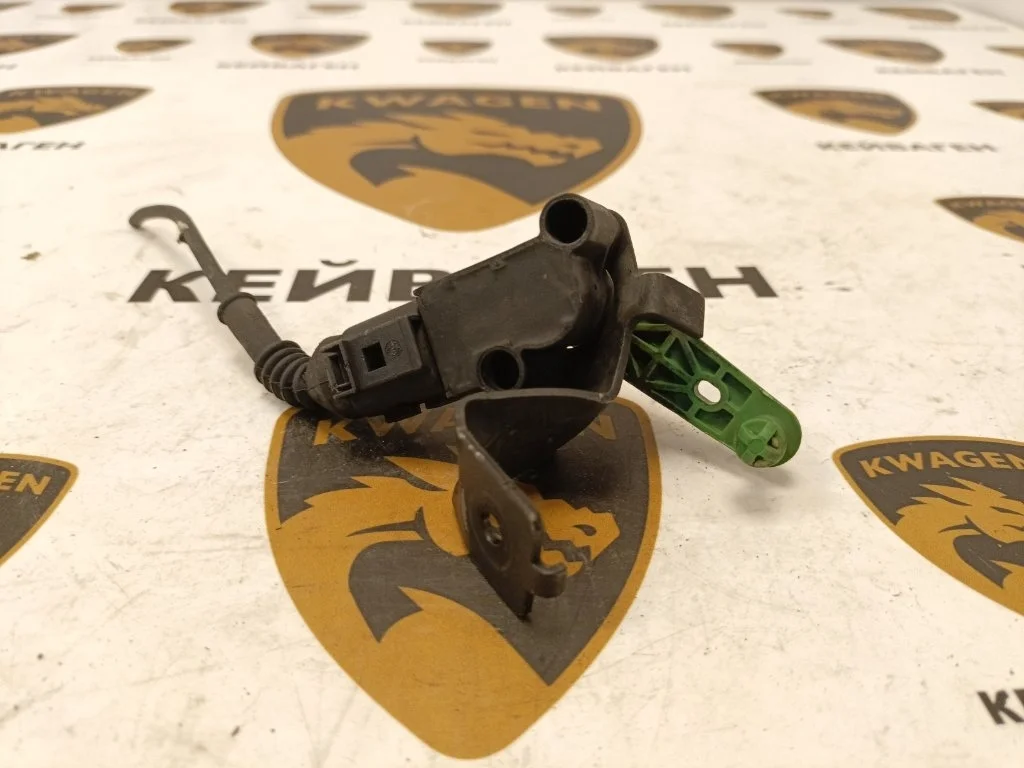 Датчик высоты дорожного просвета Volkswagen Passat CC 2012 B6