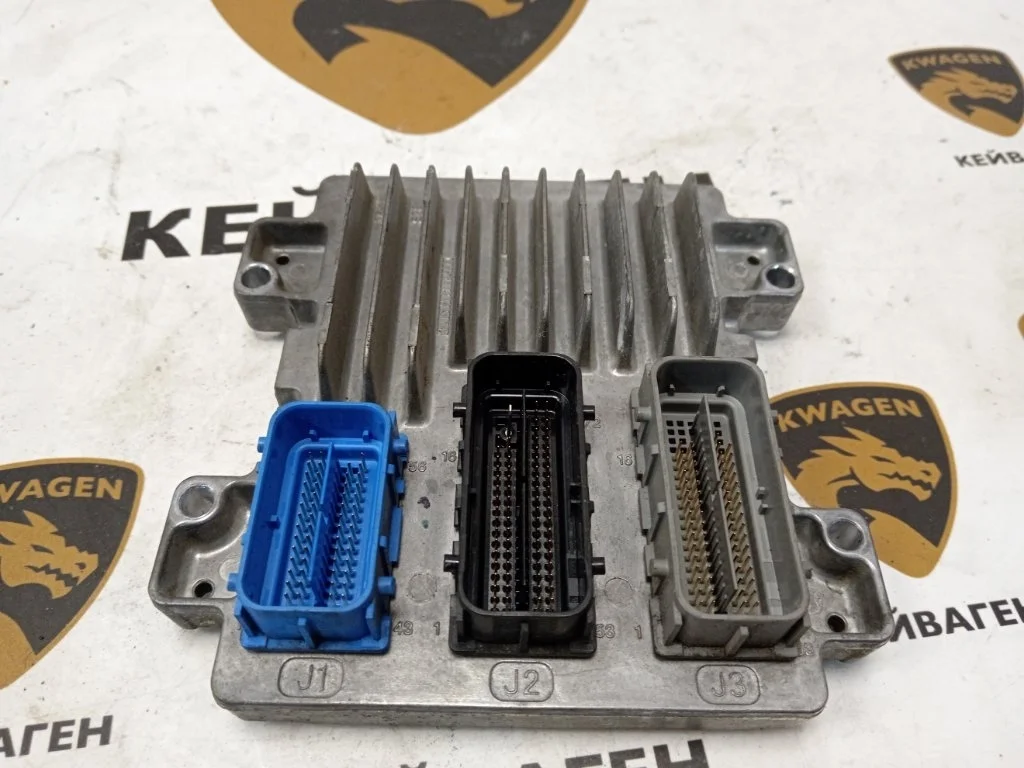 Блок управления двигателем Opel Astra 2012 J