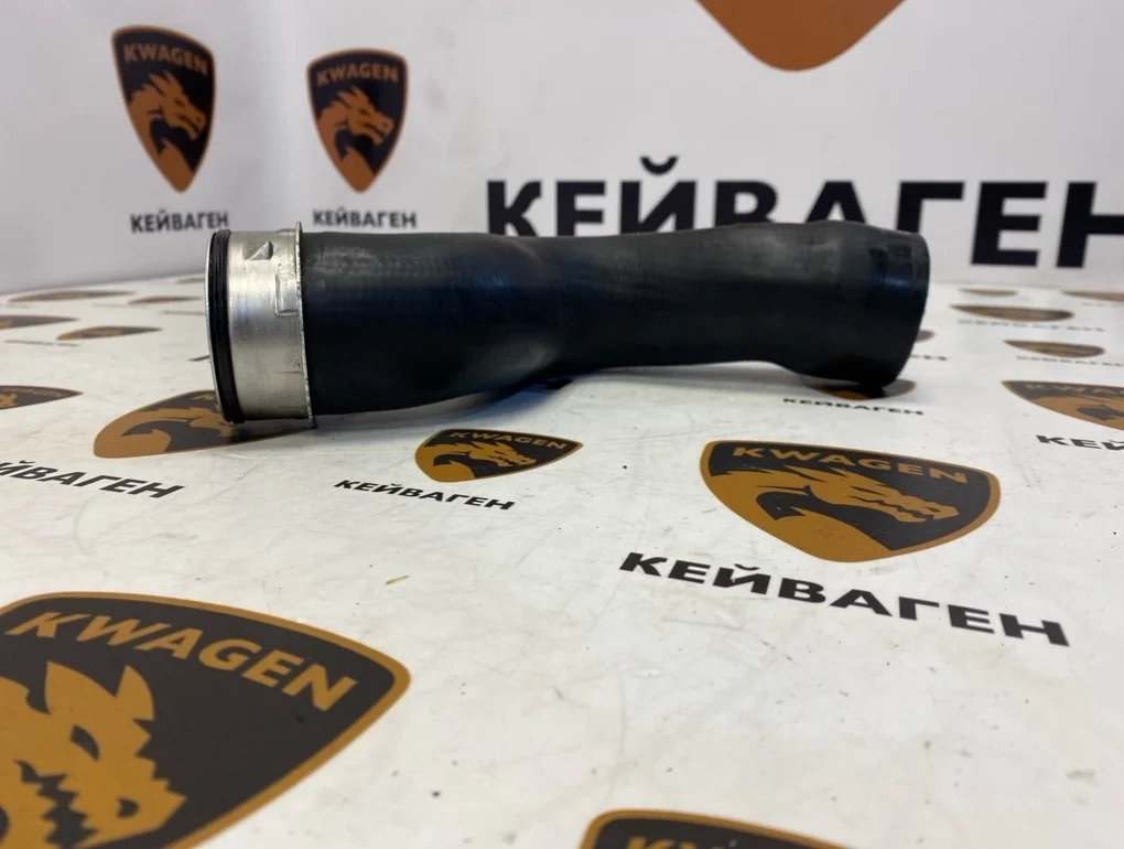 Патрубок интеркулера Volkswagen Passat CC 2012 B6