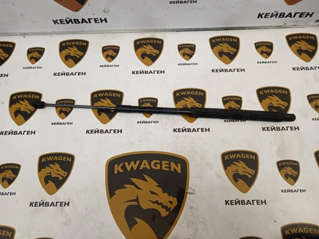 Амортизатор капота Porsche Panamera 2014 970