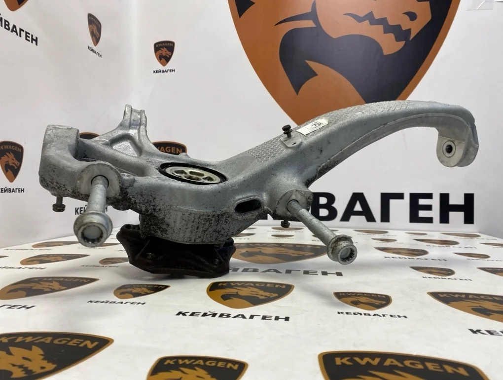 Кулак Porsche Panamera 2014 970