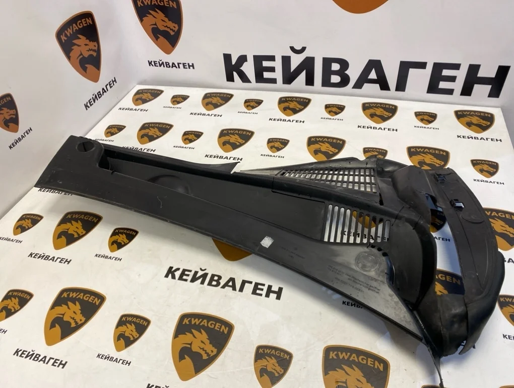 Жабо Volkswagen Touareg 2013 7P