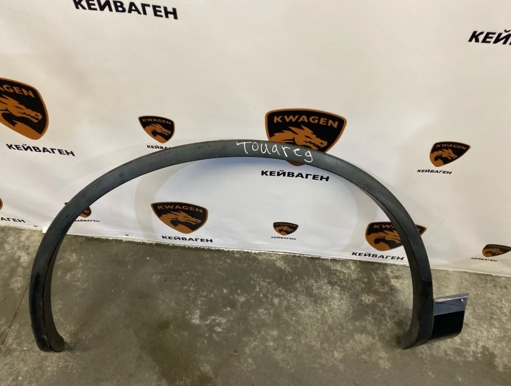 Накладка декоративная Volkswagen Touareg 2013 7P