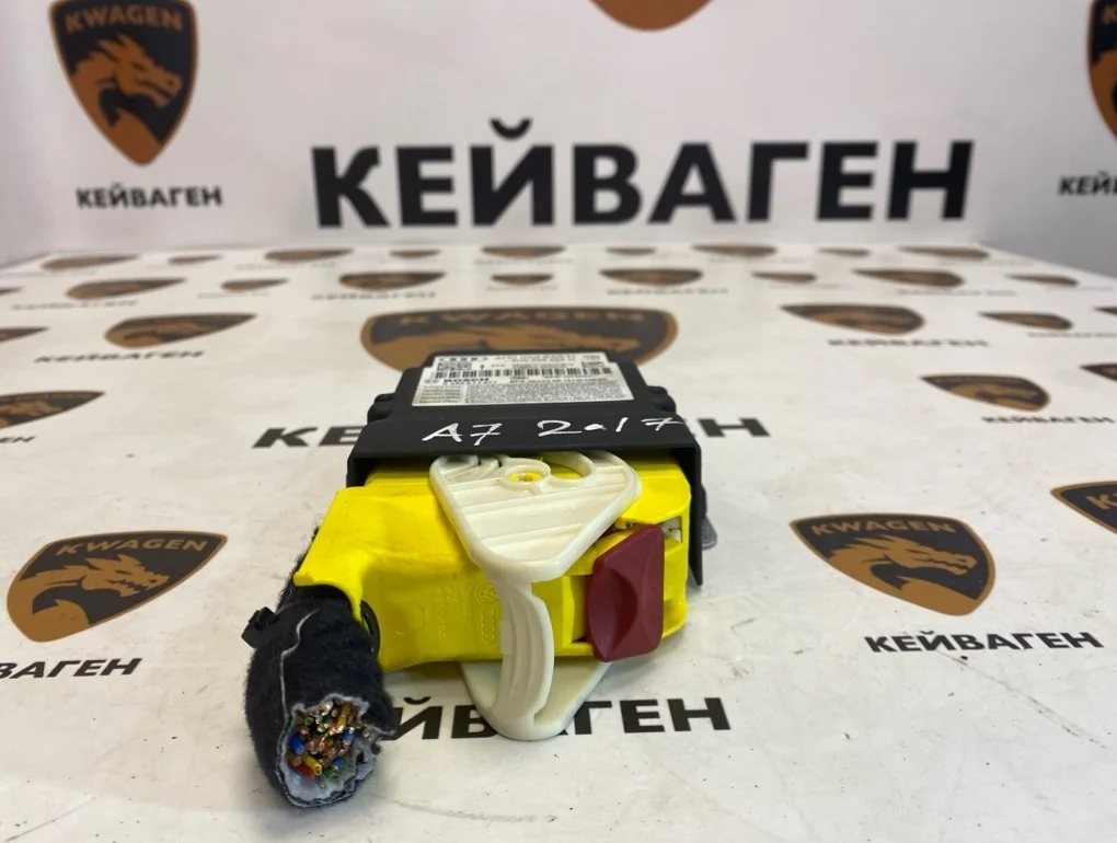 Блок управления air bag Audi A6 2015 C7