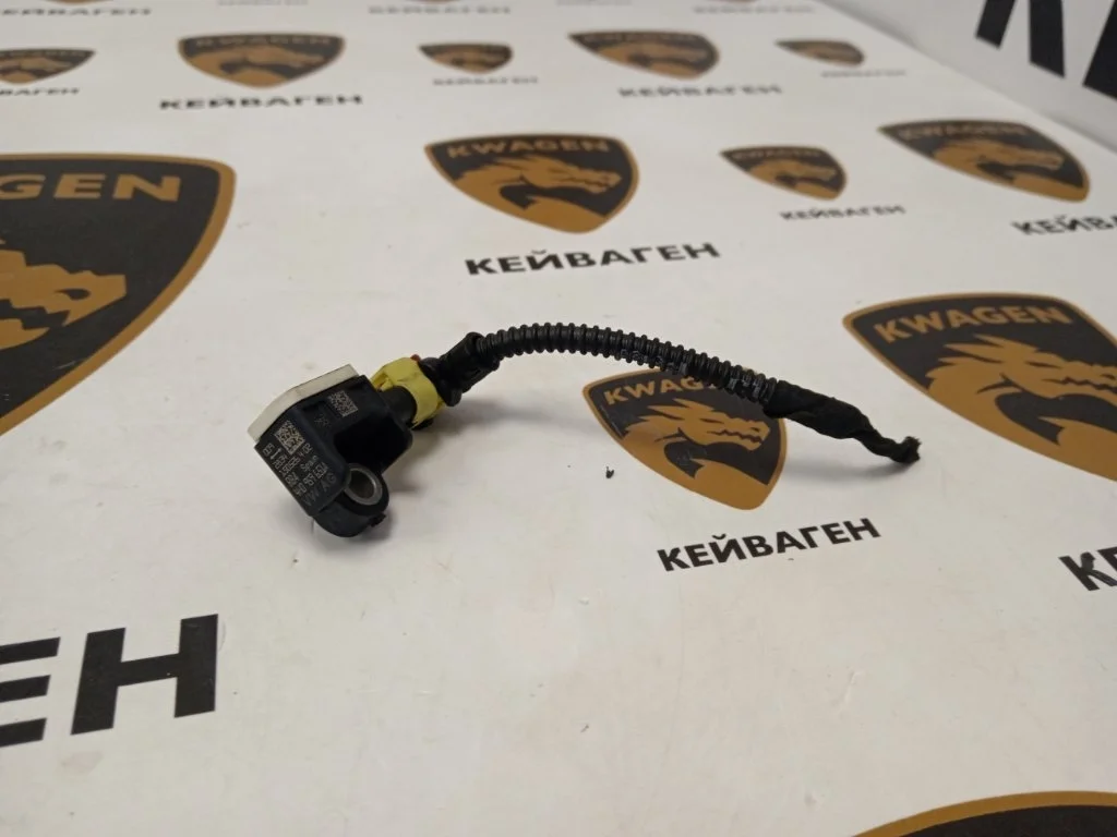 Датчик удара Audi a7 2015 4G