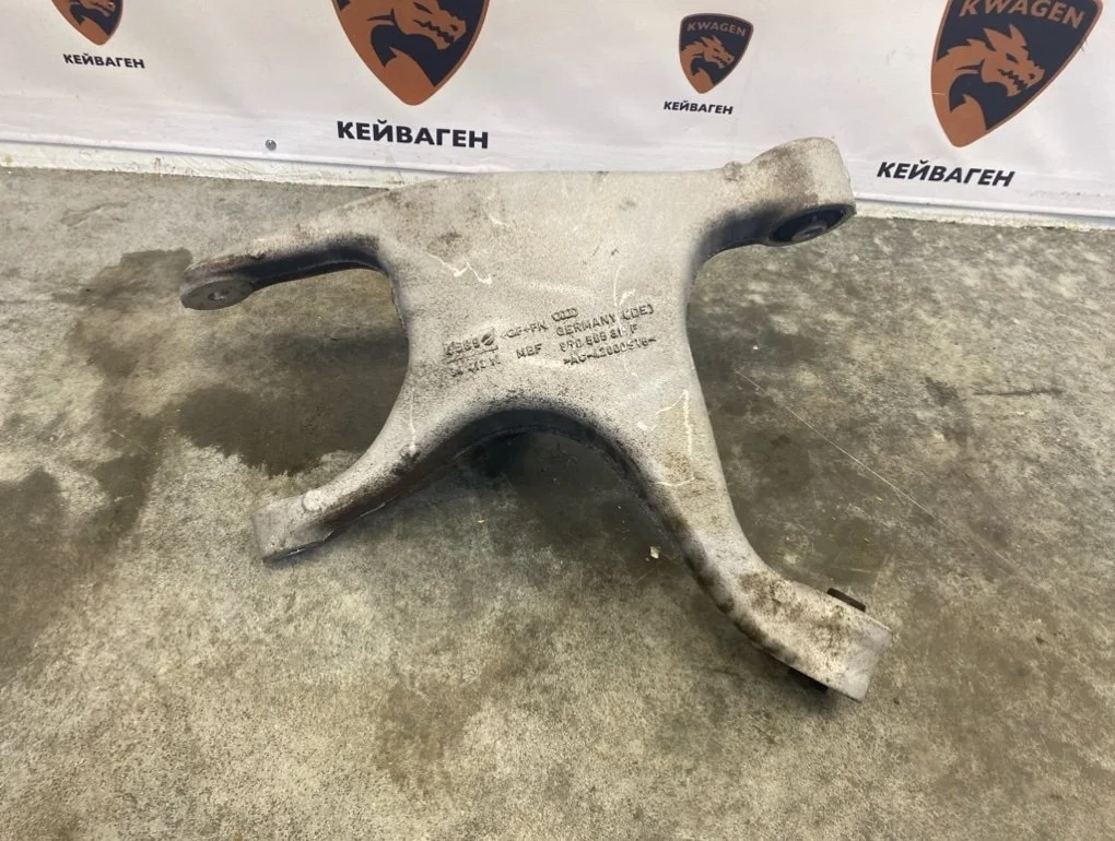 Рычаг подвески Audi A6 2015 C7