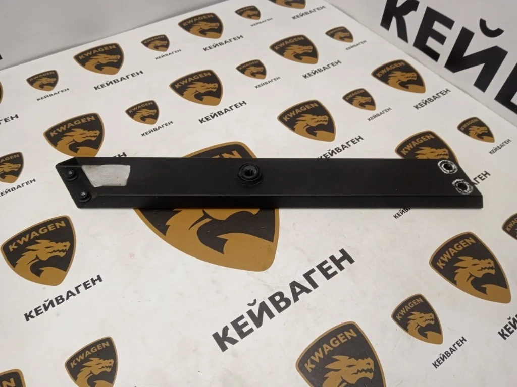 Распорка кузова Audi A8 2016 D4