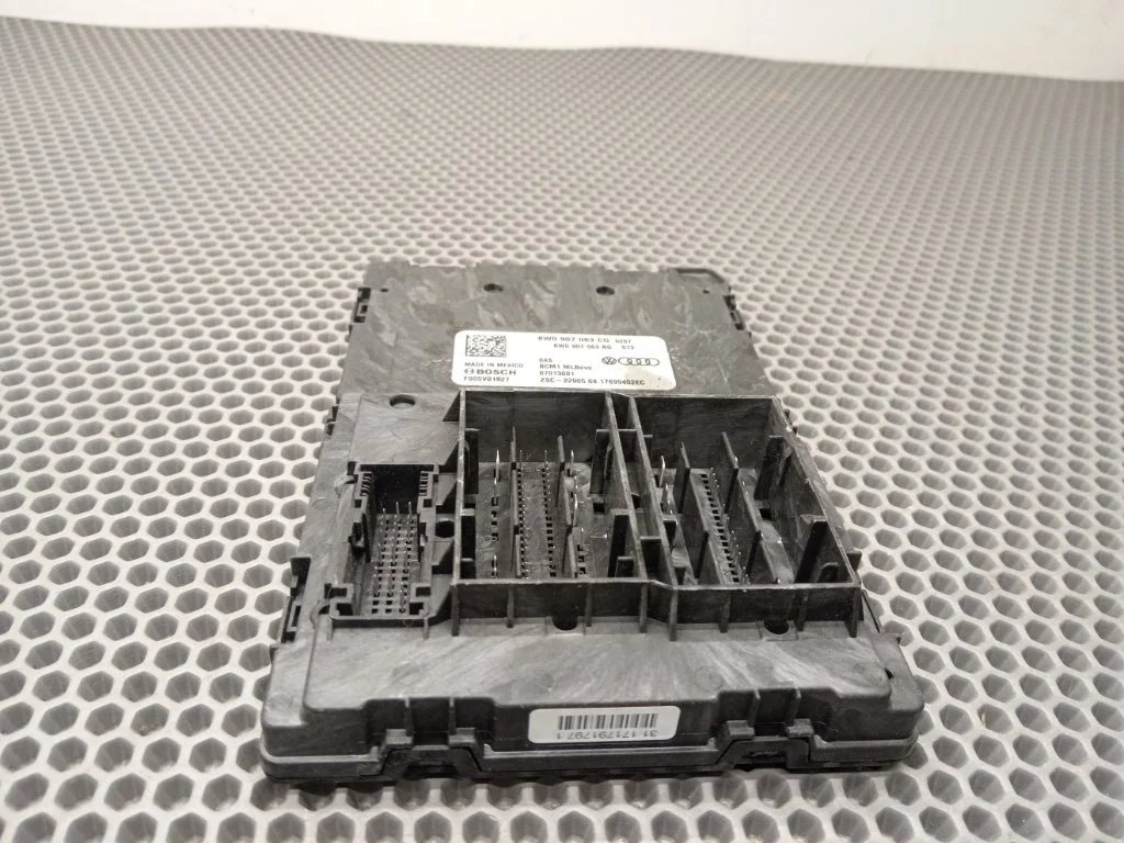 Блок комфорта Audi Q7 2023 4M