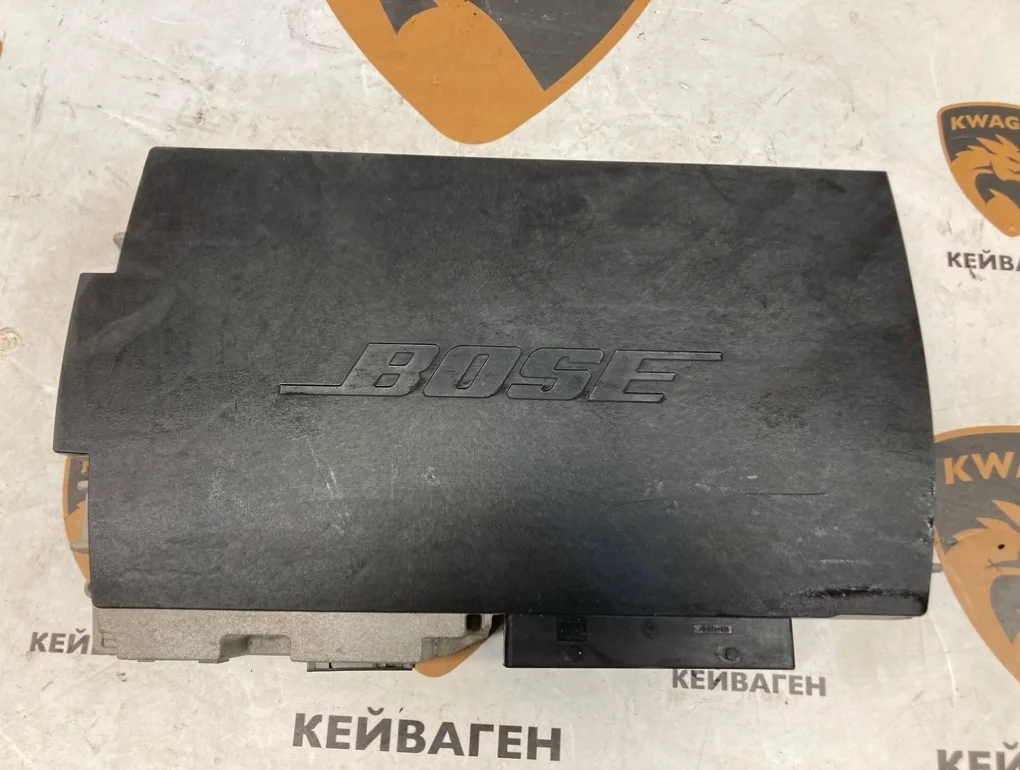 Усилитель звука Audi Q7 2010 4L